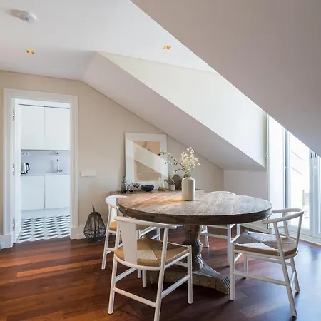 Flh Luxury Flat Near Marques 아파트 *